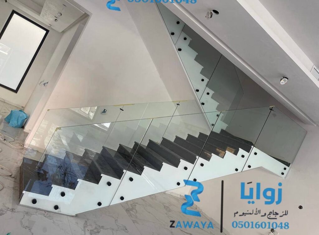 درابزين زجاج درج 